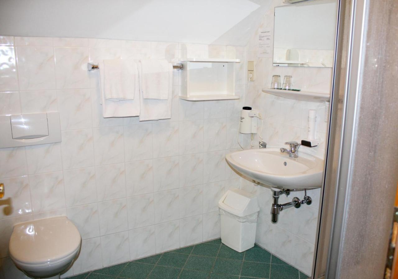 Hotel Garni am Seggauberg Leibnitz Bagian luar foto