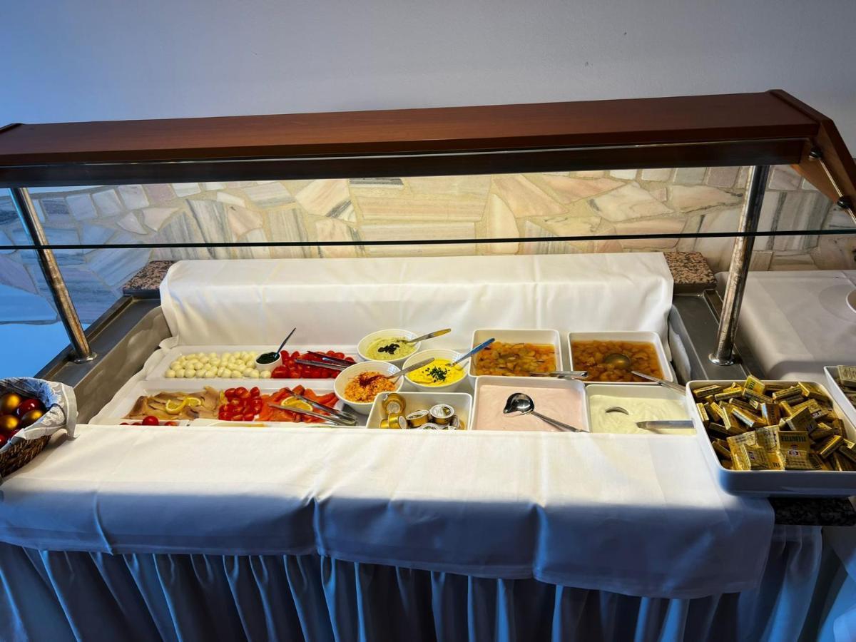 Hotel Garni am Seggauberg Leibnitz Bagian luar foto