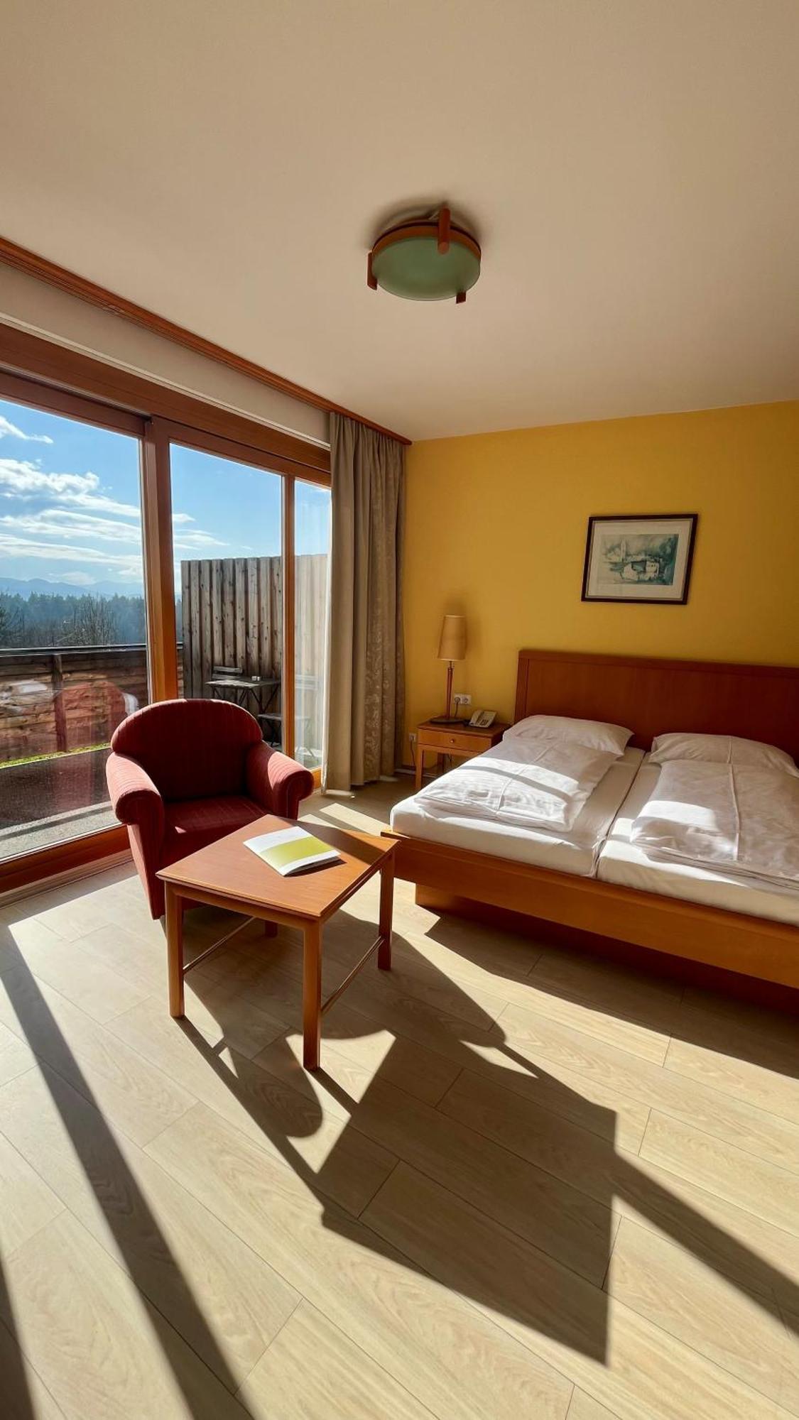 Hotel Garni am Seggauberg Leibnitz Bagian luar foto